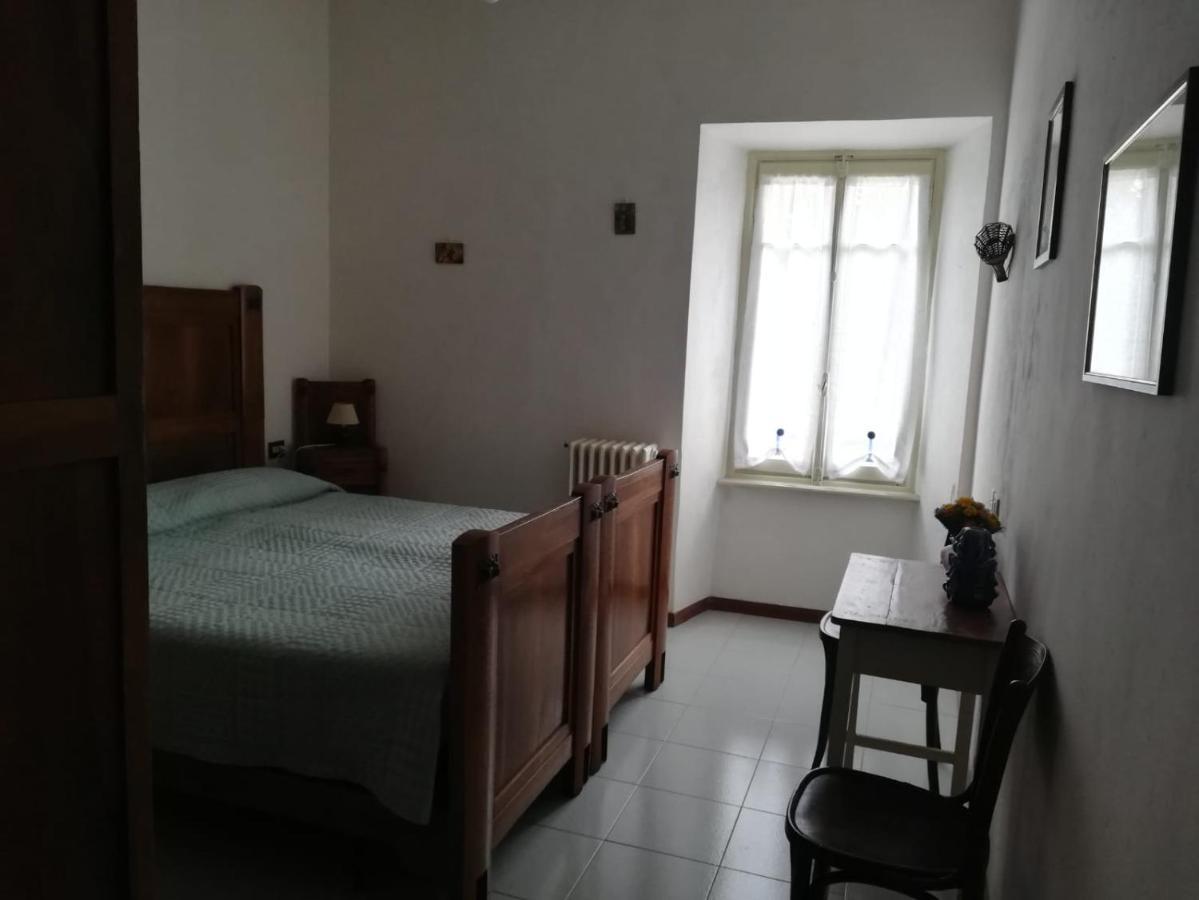 Residenza Santa Valeria Ξενοδοχείο Caglio Εξωτερικό φωτογραφία